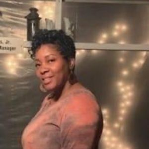 Meet your Posher, Kamonica